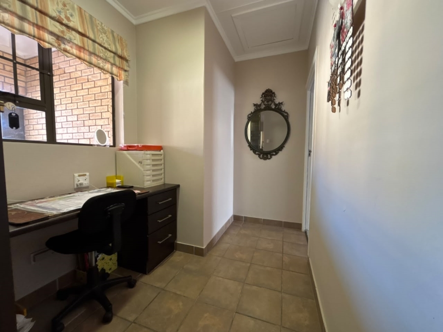 4 Bedroom Property for Sale in Diaz Beach Western Cape